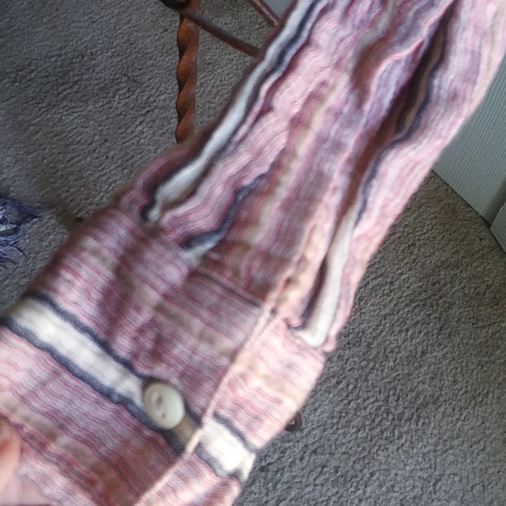 Top - Picture 2 of 4